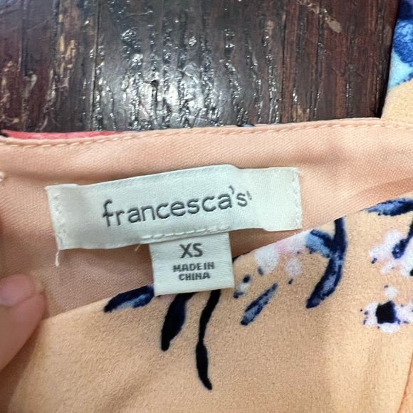 Floral dress with lace off-shoulder detail - Picture 3 of 9